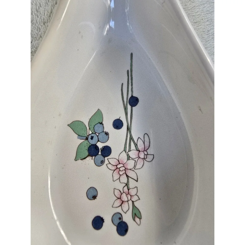 Vintage 1988 SJL Products Ceramic Spoon Rest Blueberry Floral White Stoneware